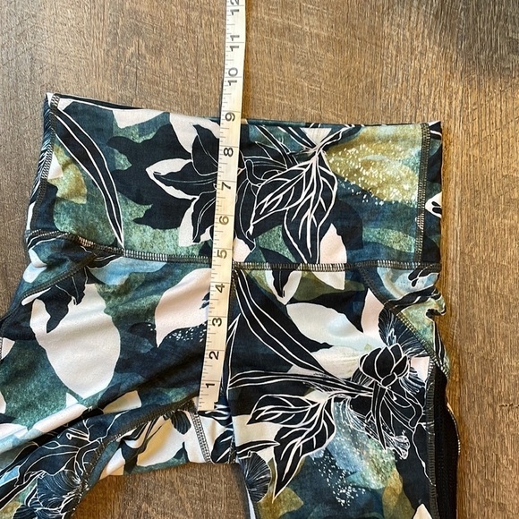 Athleta Chaturanga Tropical Print Leggings Size XXS - Picture 17 of 17